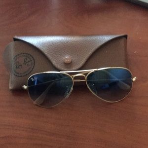 Ray-Ban Unisex Aviator Sunglasses